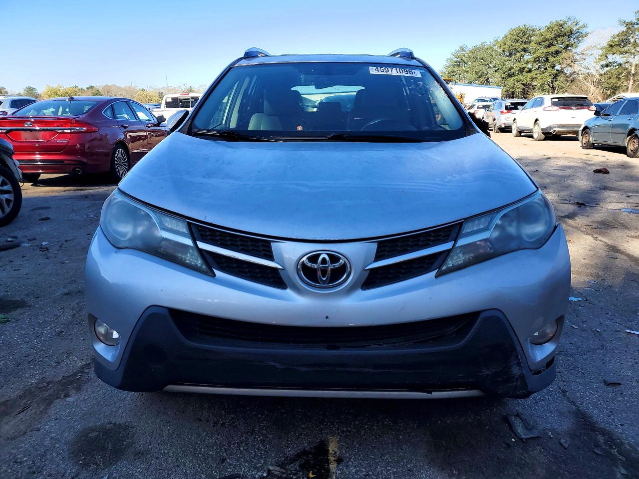 2013 TOYOTA RAV4 XLE photo 9