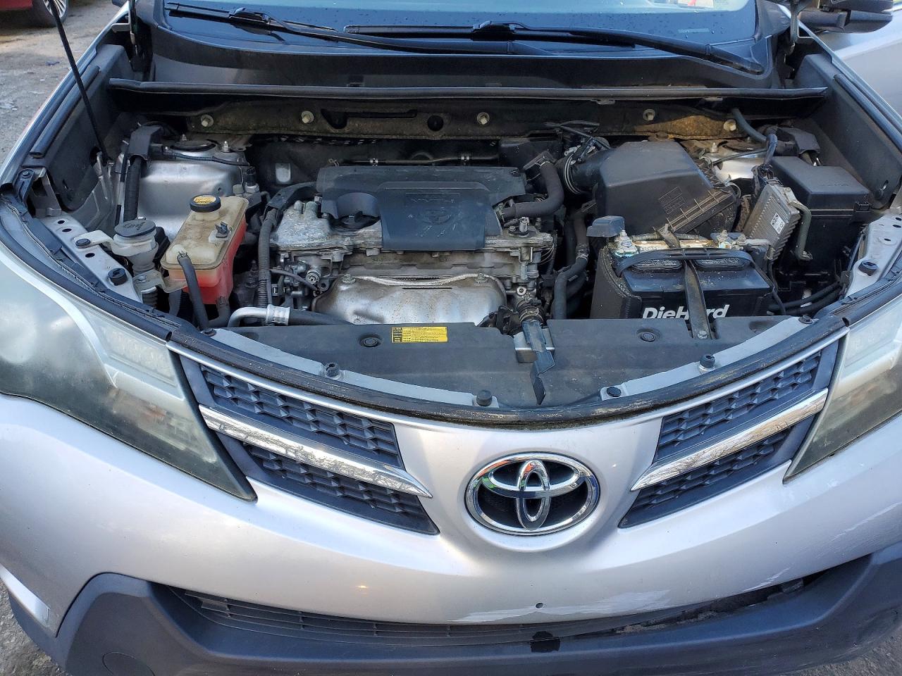 2013 TOYOTA RAV4 XLE photo 21