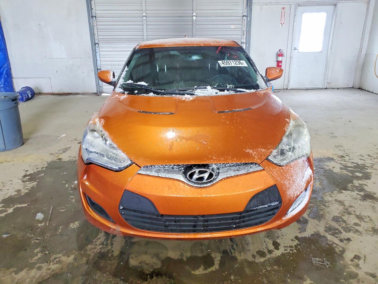 2013 HYUNDAI VELOSTER BASE photo 5