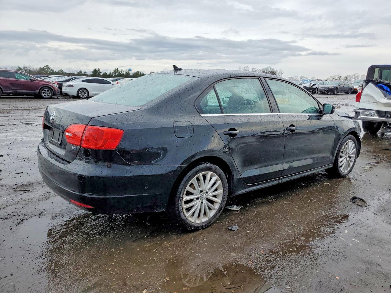 2013 VOLKSWAGEN JETTA TDI photo 7