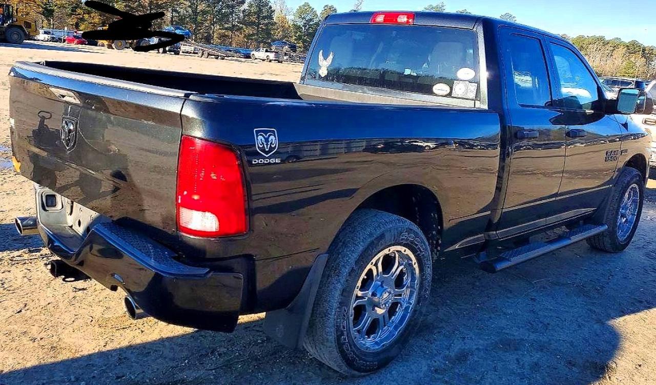 2017 RAM 1500 ST photo 3