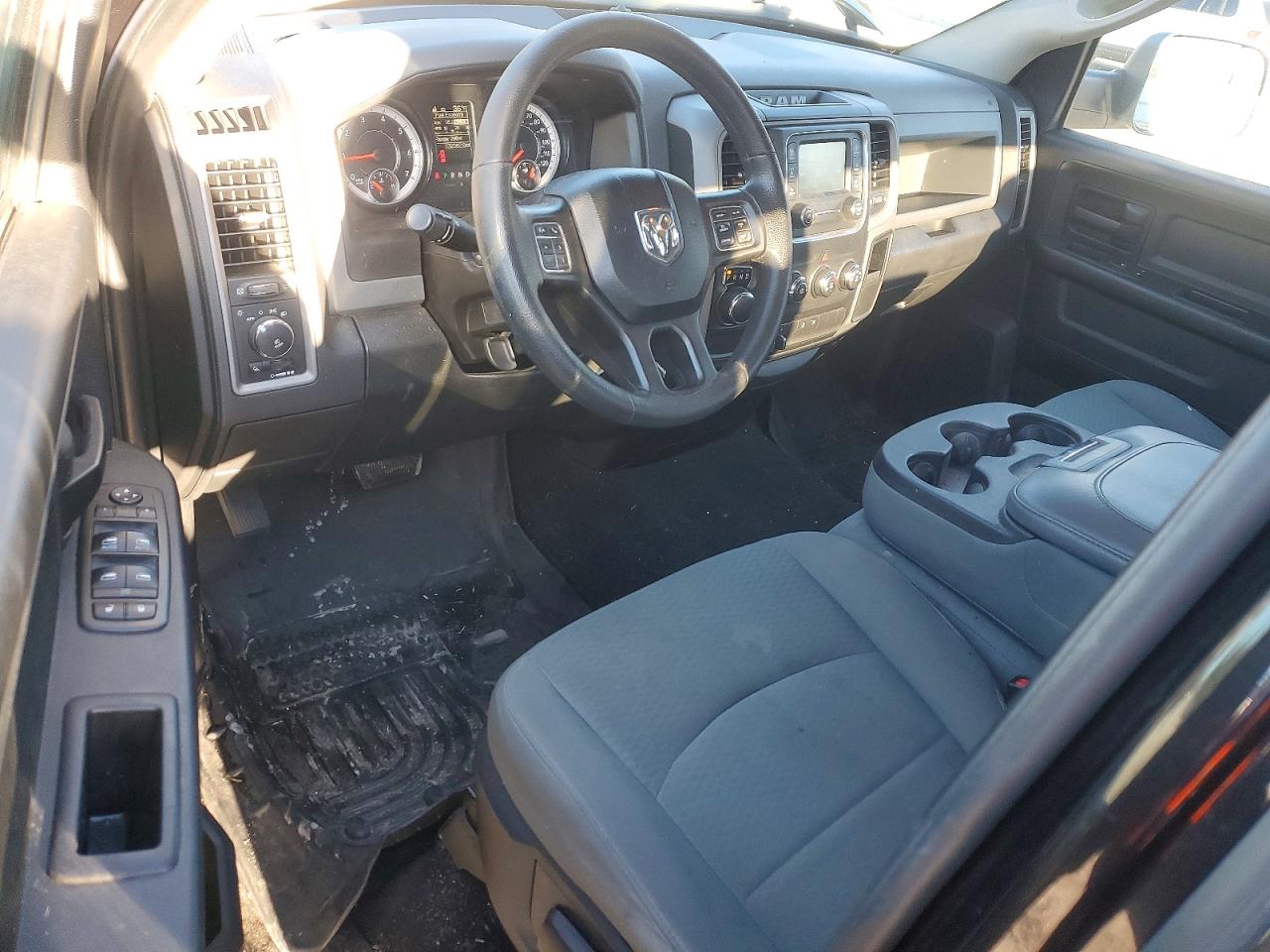 2017 RAM 1500 ST photo 8