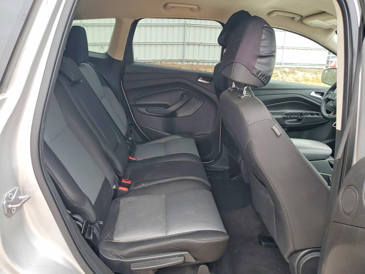 2017 FORD ESCAPE SE photo 11