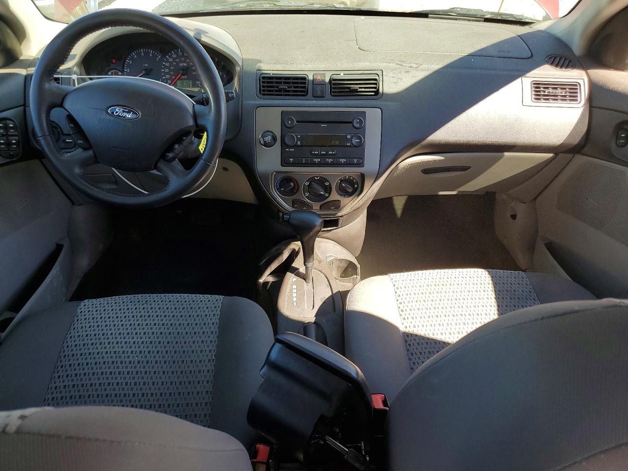 2006 FORD FOCUS ZXW photo 8