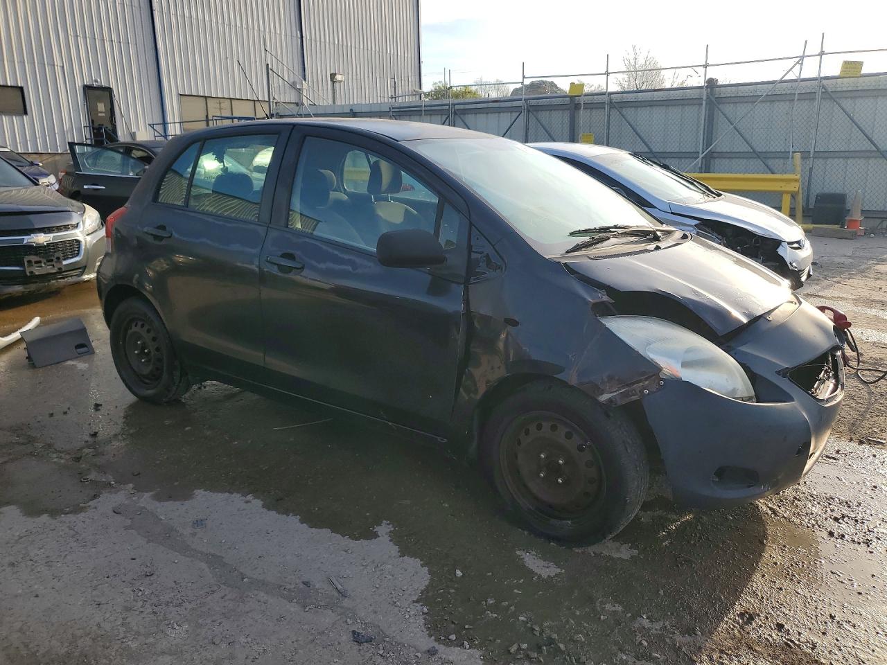 2009 TOYOTA YARIS BASE photo 7