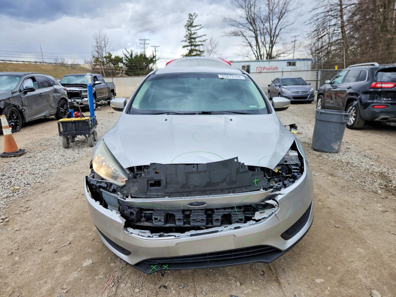 2015 FORD FOCUS SE photo 5