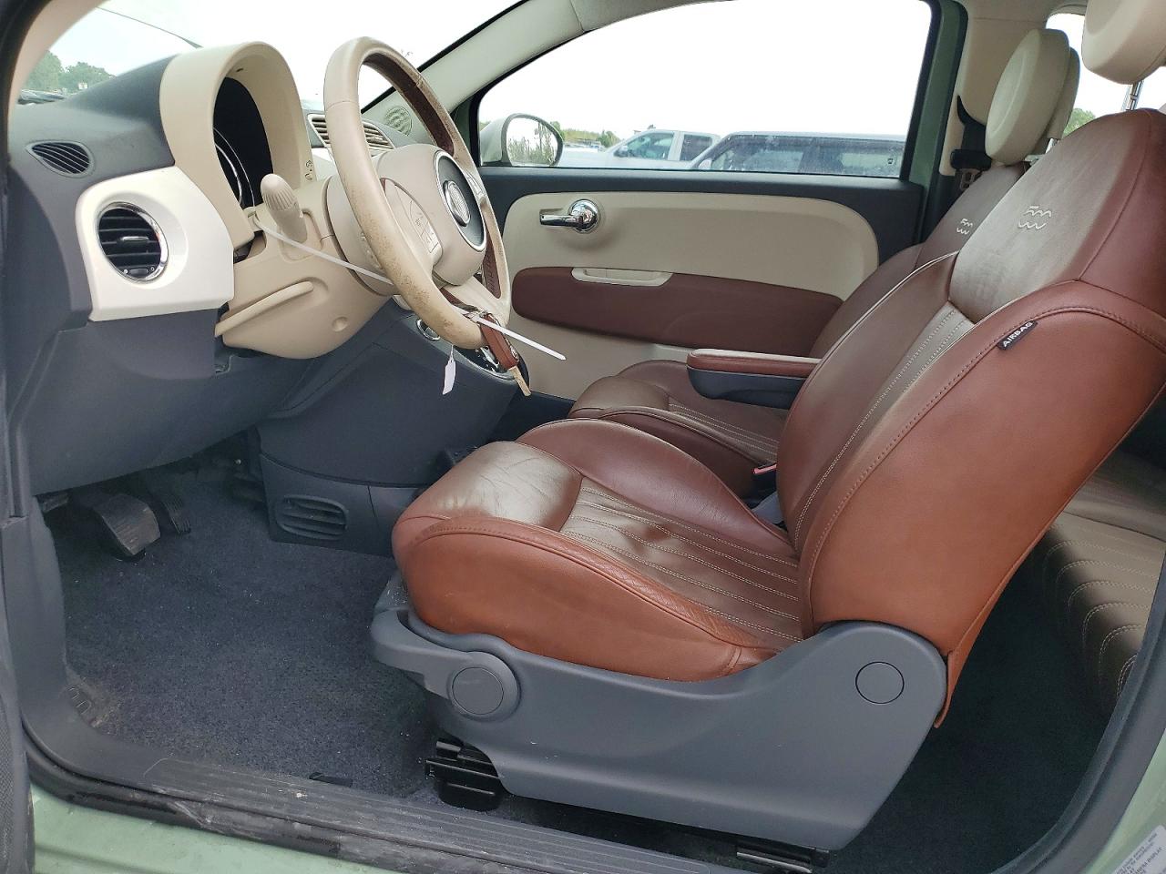 2015 FIAT 500 LOUNGE photo 7