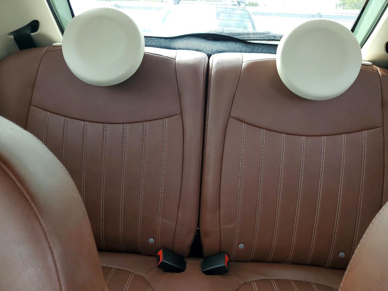 2015 FIAT 500 LOUNGE photo 10