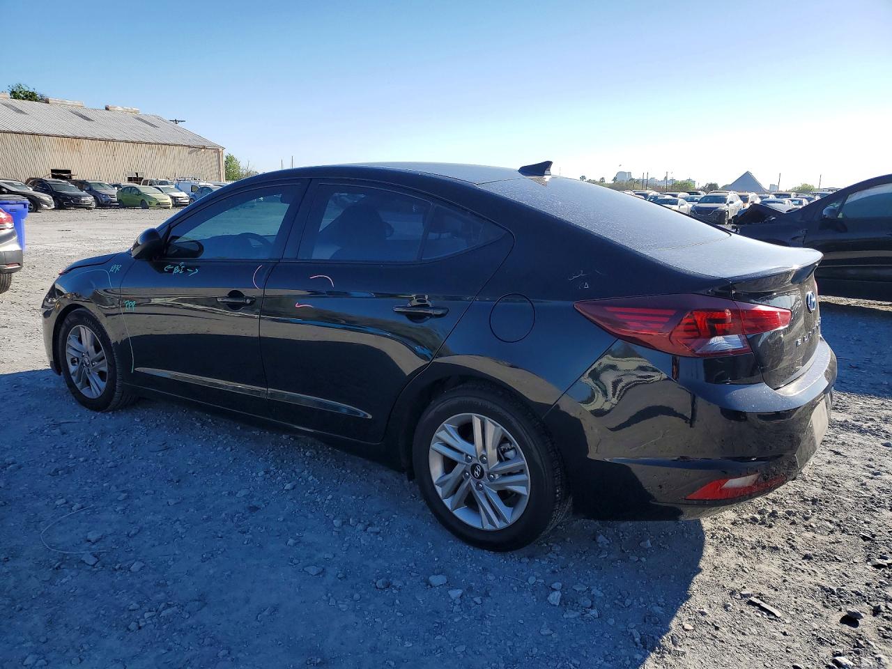 2020 HYUNDAI ELANTRA SEL photo 2