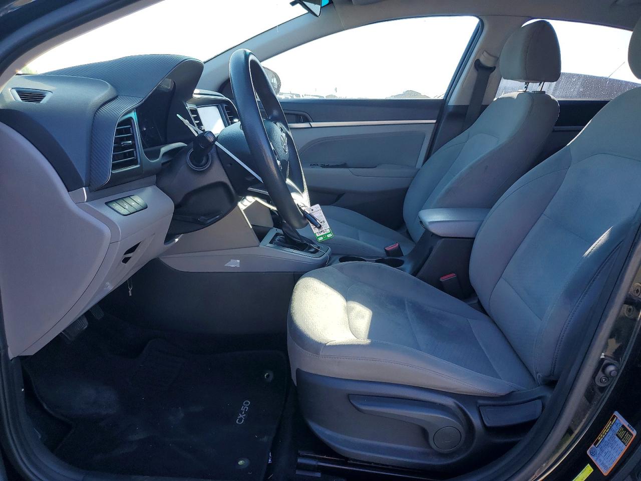 2020 HYUNDAI ELANTRA SEL photo 7