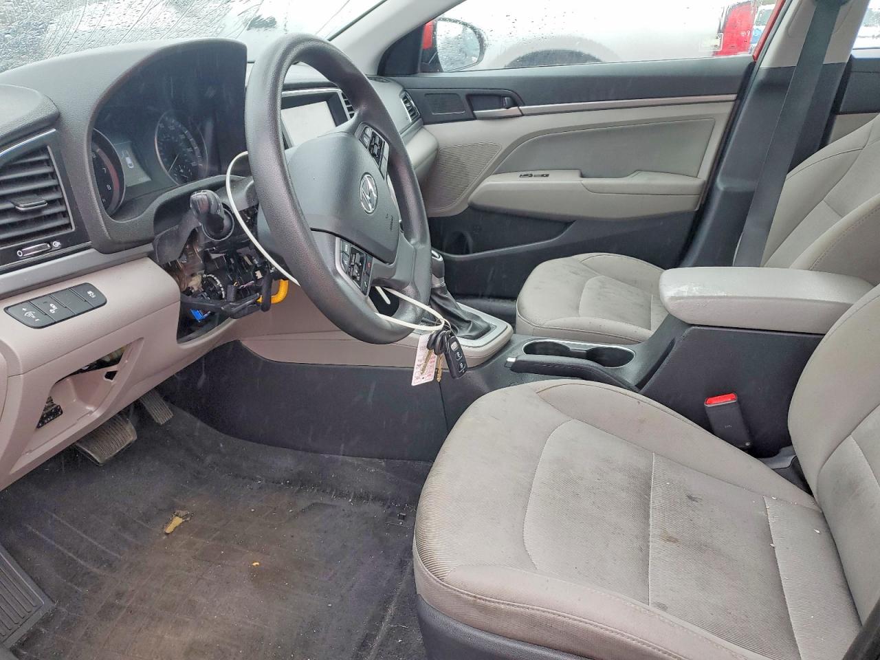 2018 HYUNDAI ELANTRA SEL photo 7