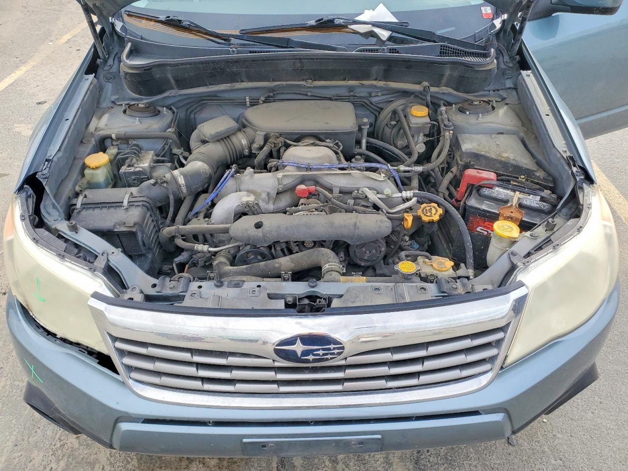 2009 SUBARU FORESTER photo 23