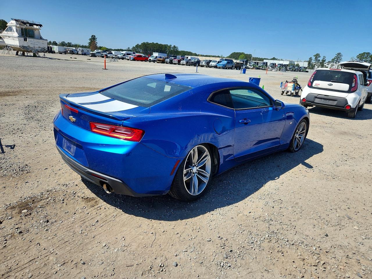 2017 CHEVROLET CAMARO LT photo 5