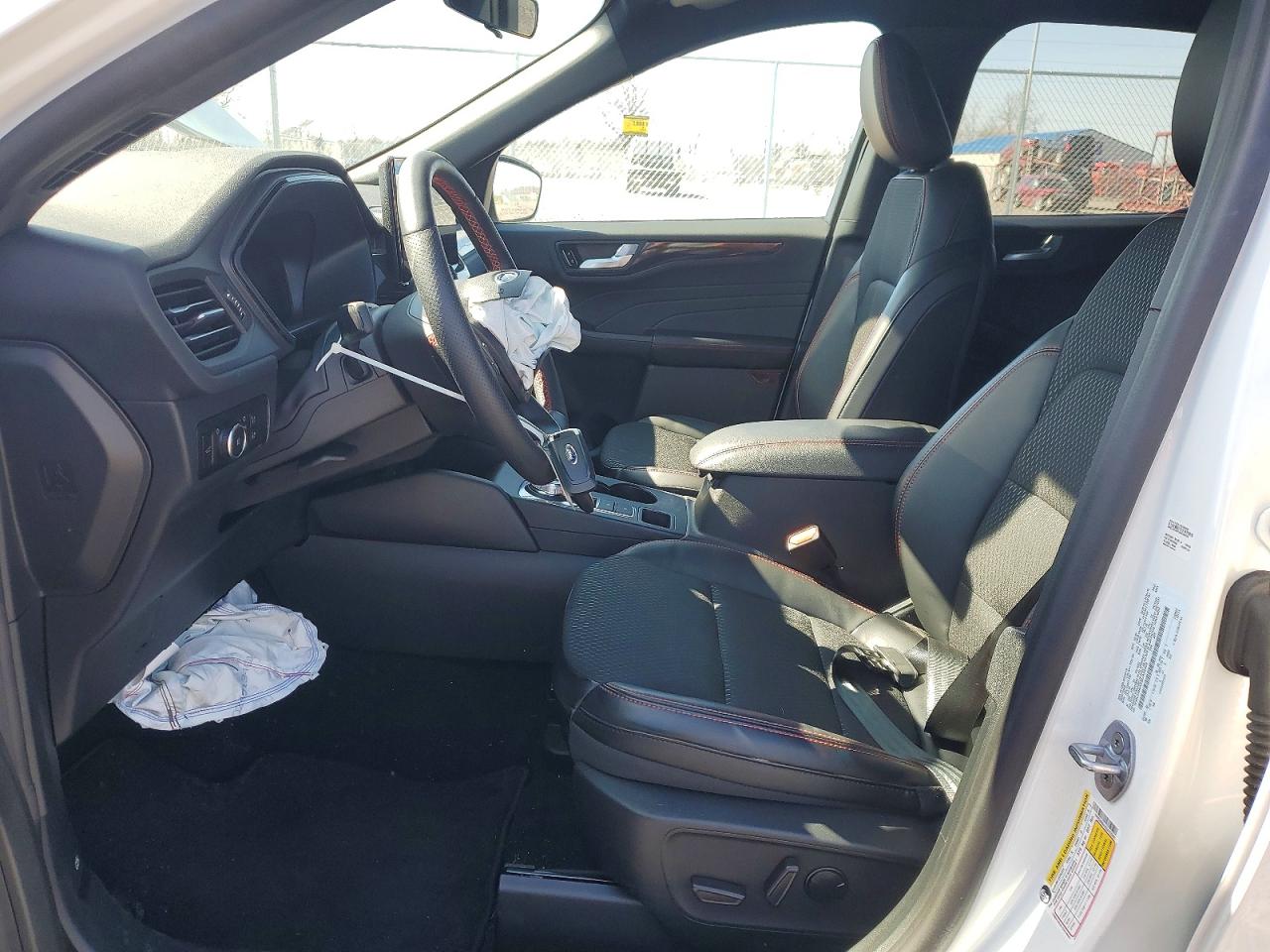 2025 FORD ESCAPE ST LINE SELECT photo 19