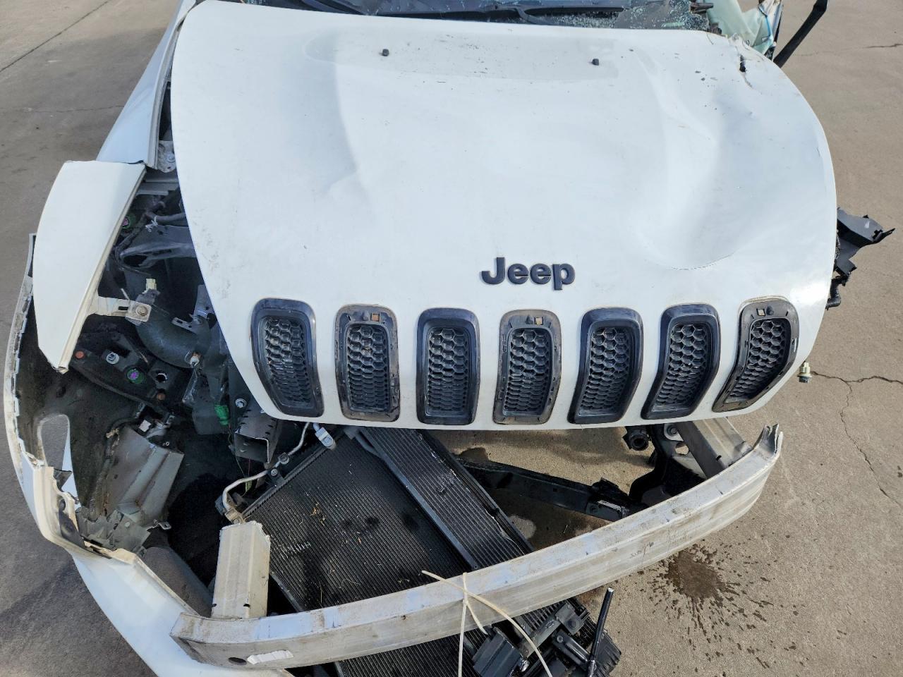 2015 JEEP CHEROKEE LATITUDE photo 21