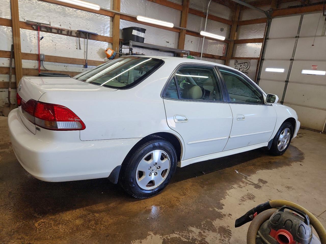 2002 HONDA ACCORD EX photo 3