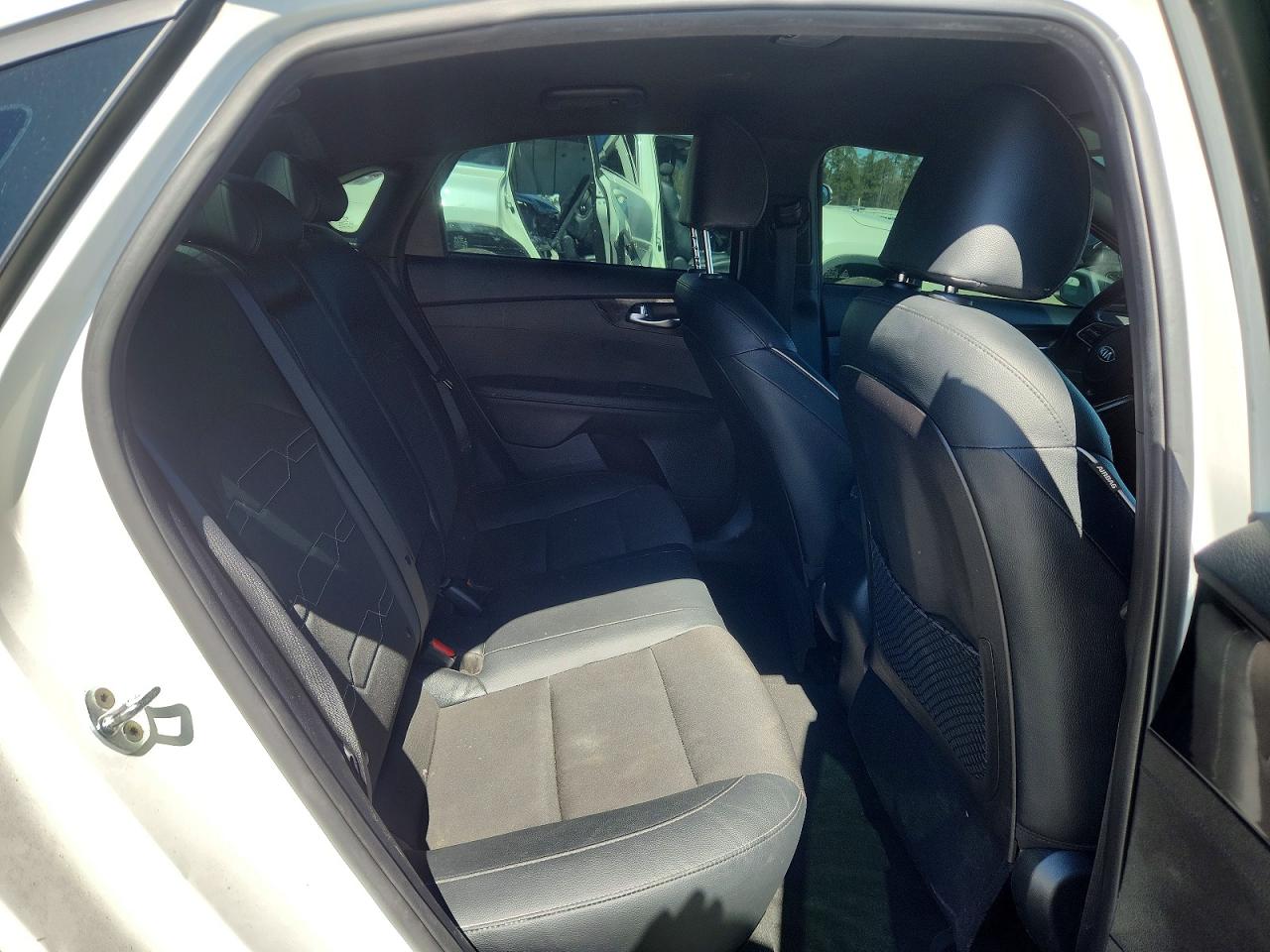 2021 KIA FORTE GT-LINE photo 19