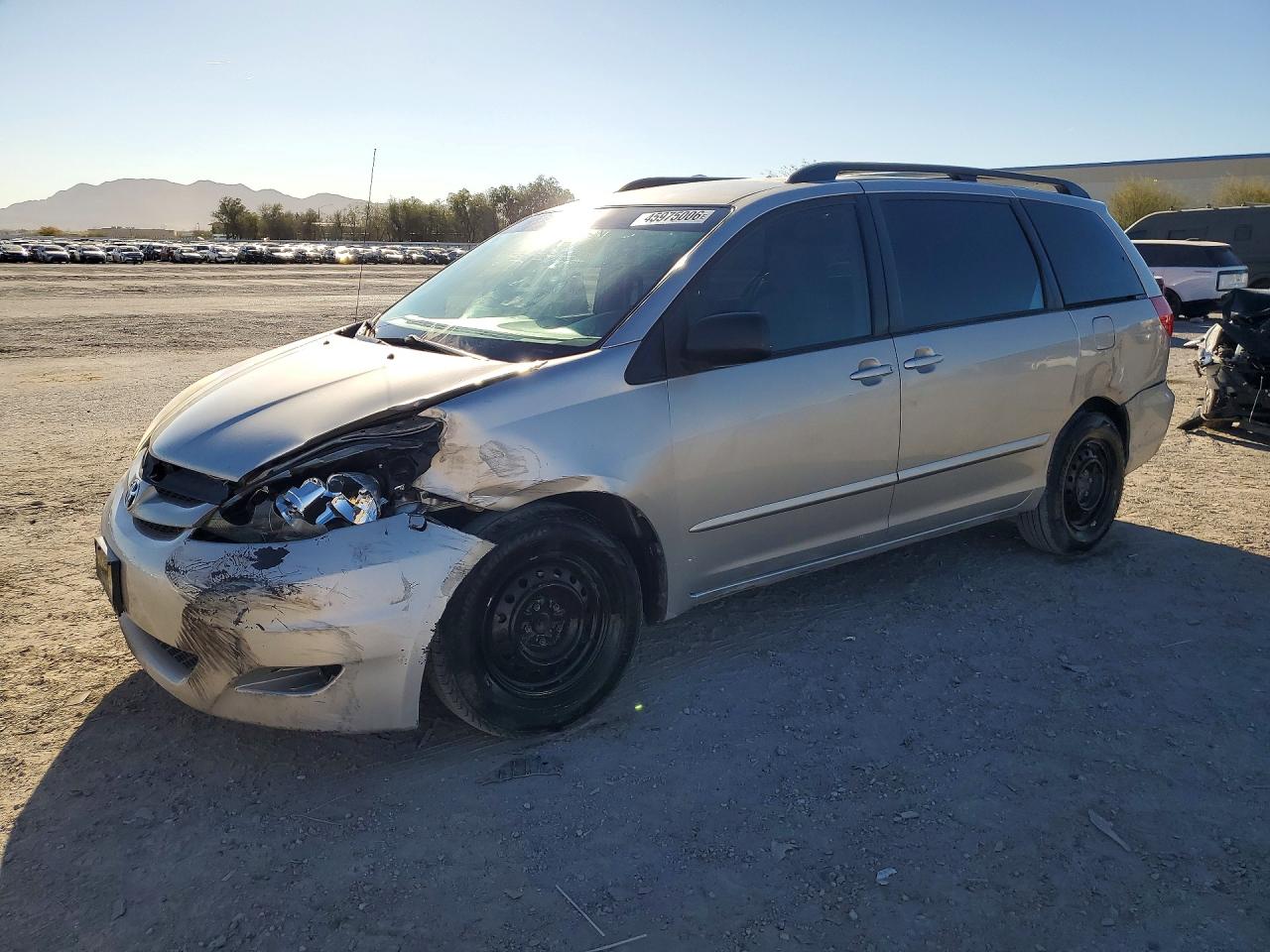 2008 TOYOTA SIENNA