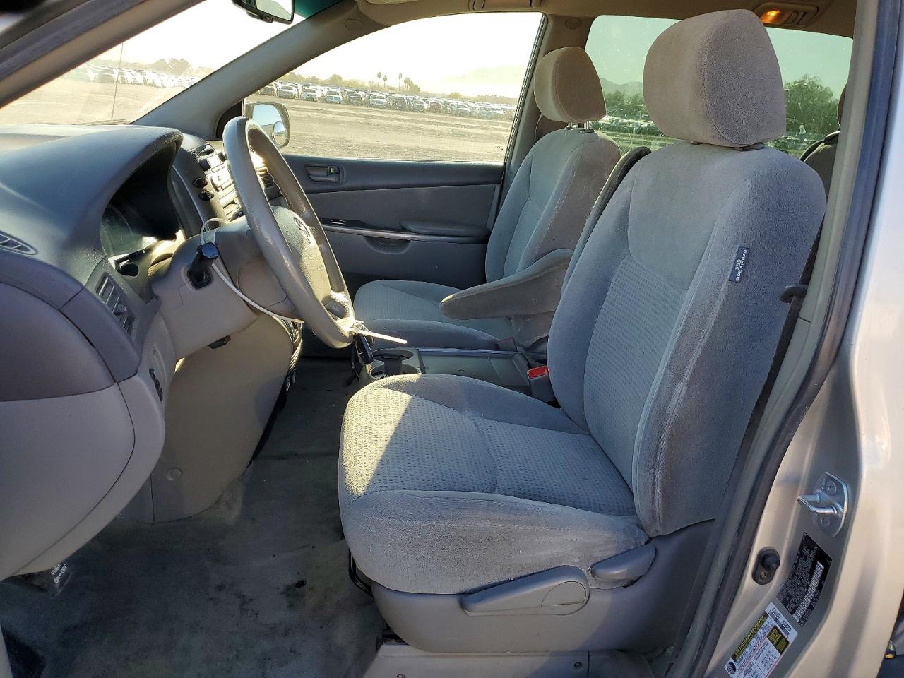 2008 TOYOTA SIENNA CE 7-PASSENGER photo 7