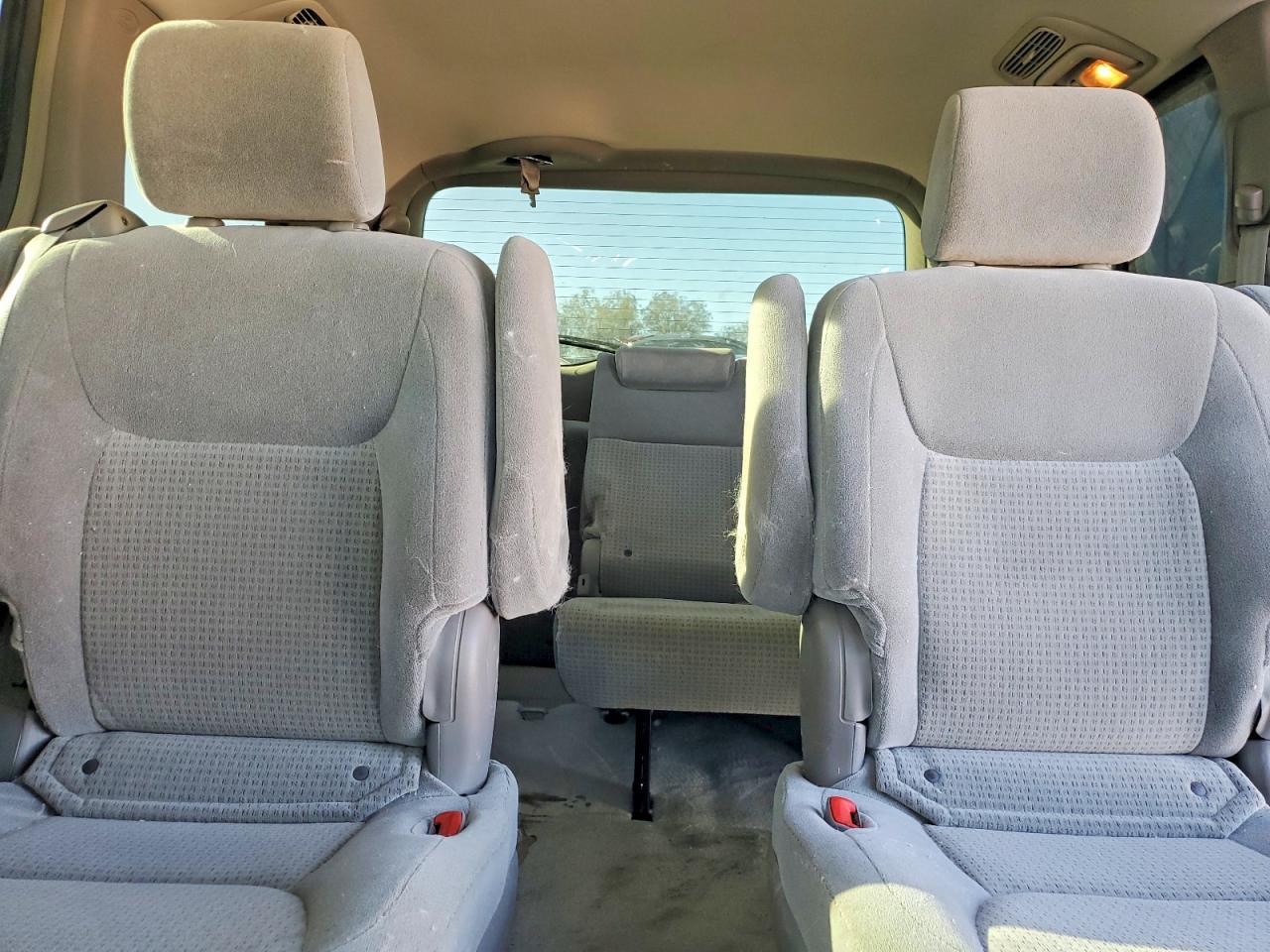 2008 TOYOTA SIENNA CE 7-PASSENGER photo 10