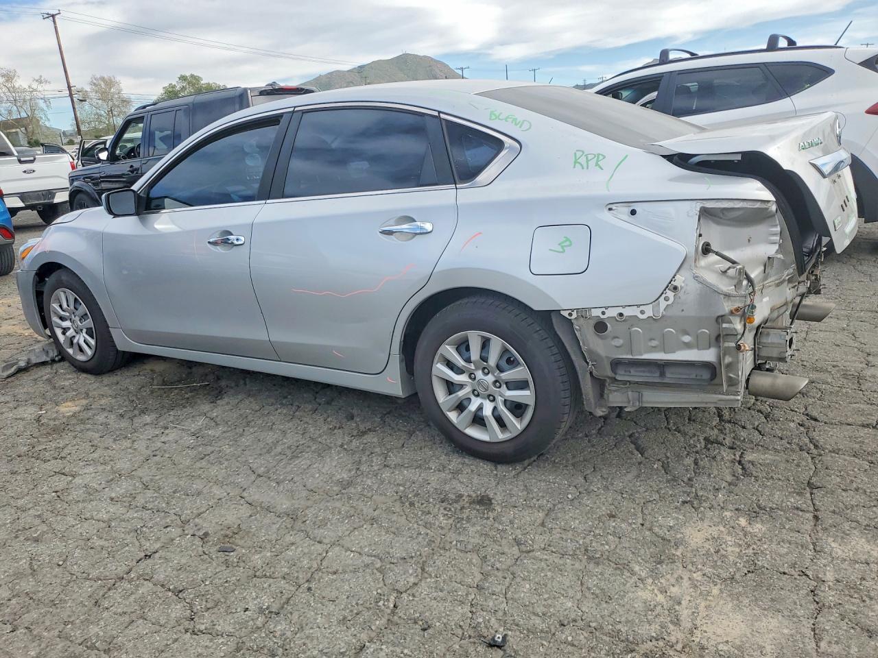 2013 NISSAN ALTIMA 2.5 photo 2