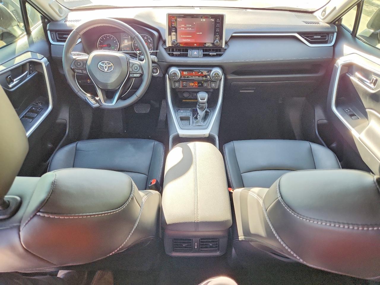 2021 TOYOTA RAV4 XLE PREMIUM photo 8