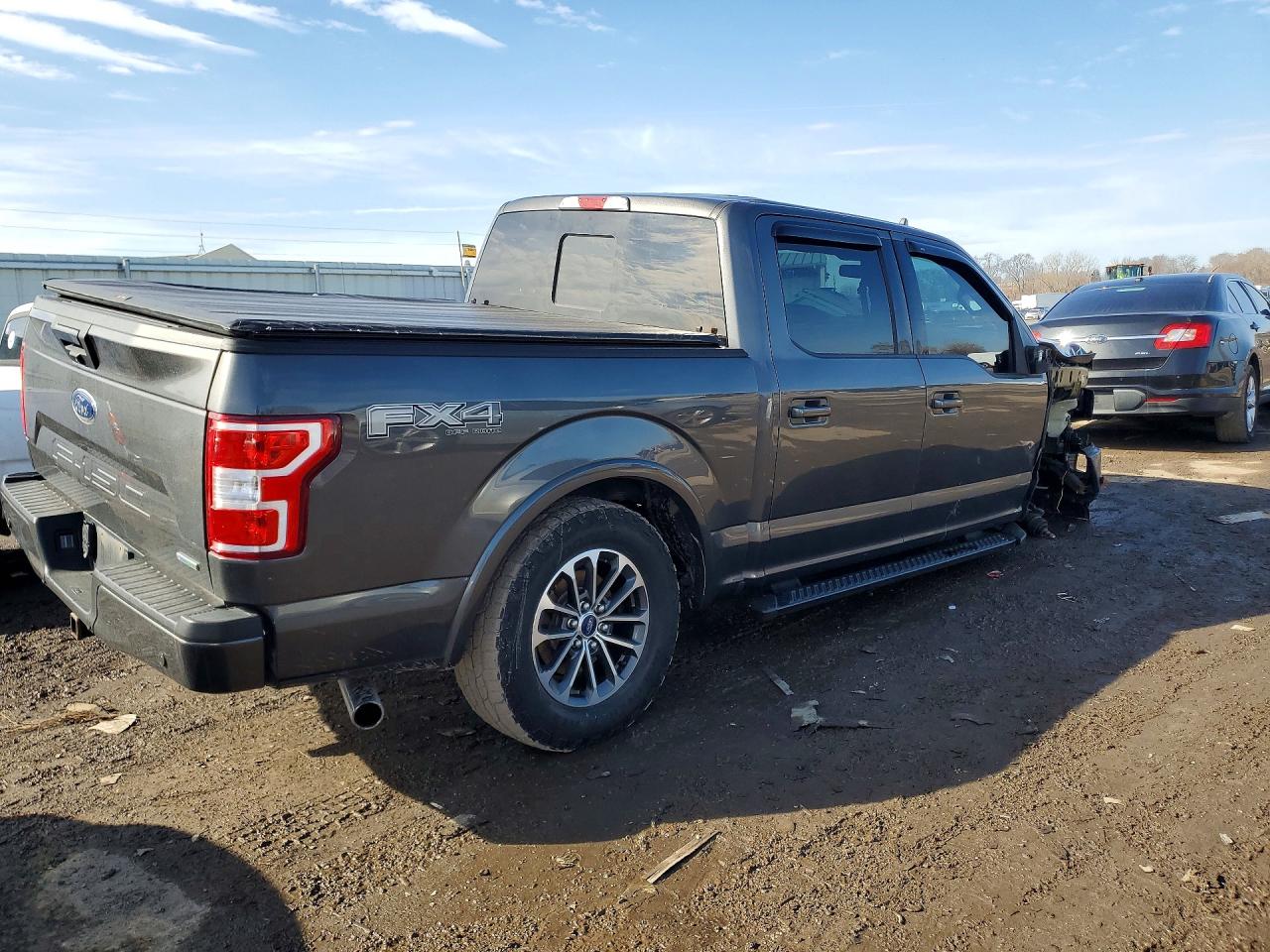 2018 FORD F150 SUPERCREW photo 3