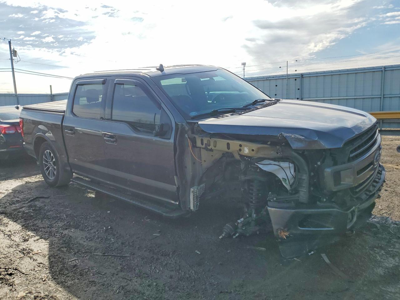 2018 FORD F150 SUPERCREW photo 4