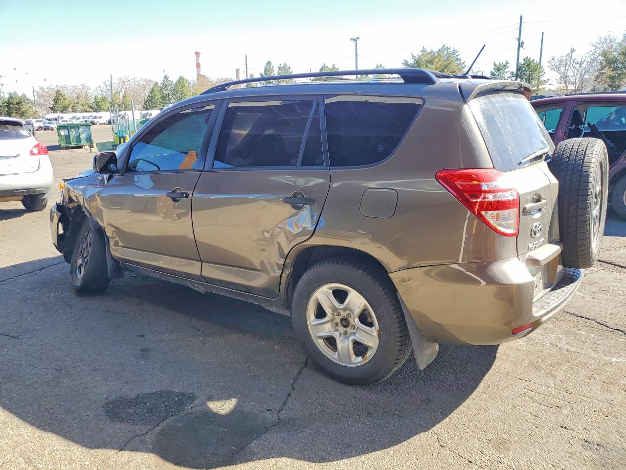 2011 TOYOTA RAV4 BASE photo 2