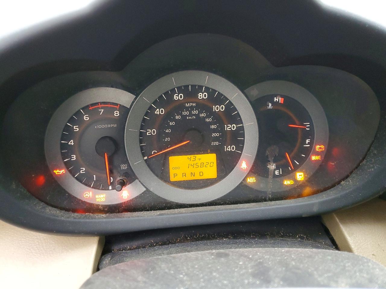 2011 TOYOTA RAV4 BASE photo 9