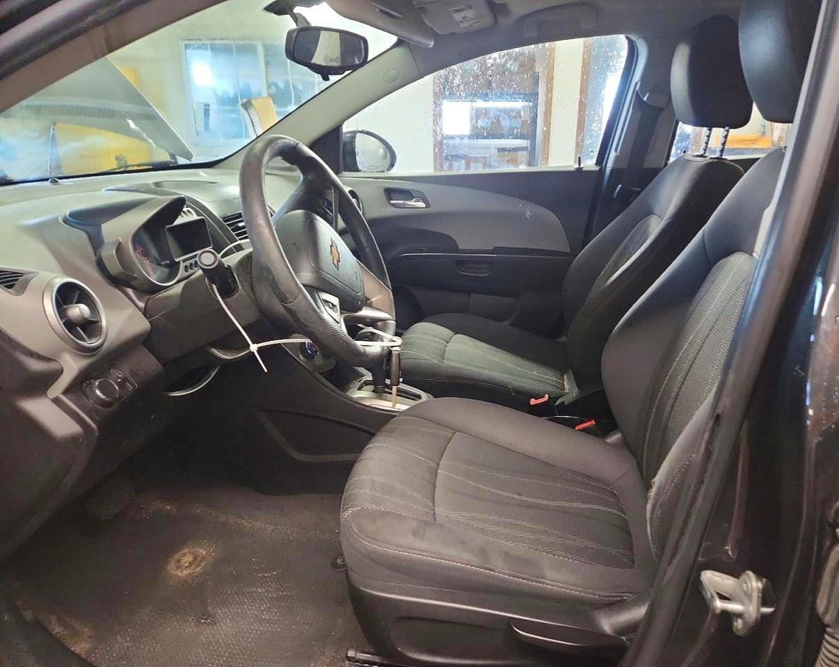 2014 CHEVROLET SONIC LT photo 13