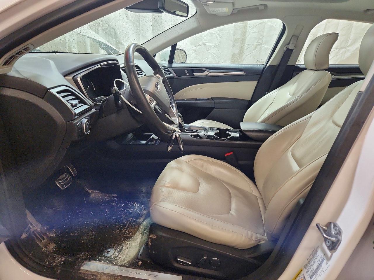 2015 FORD FUSION TITANIUM photo 13
