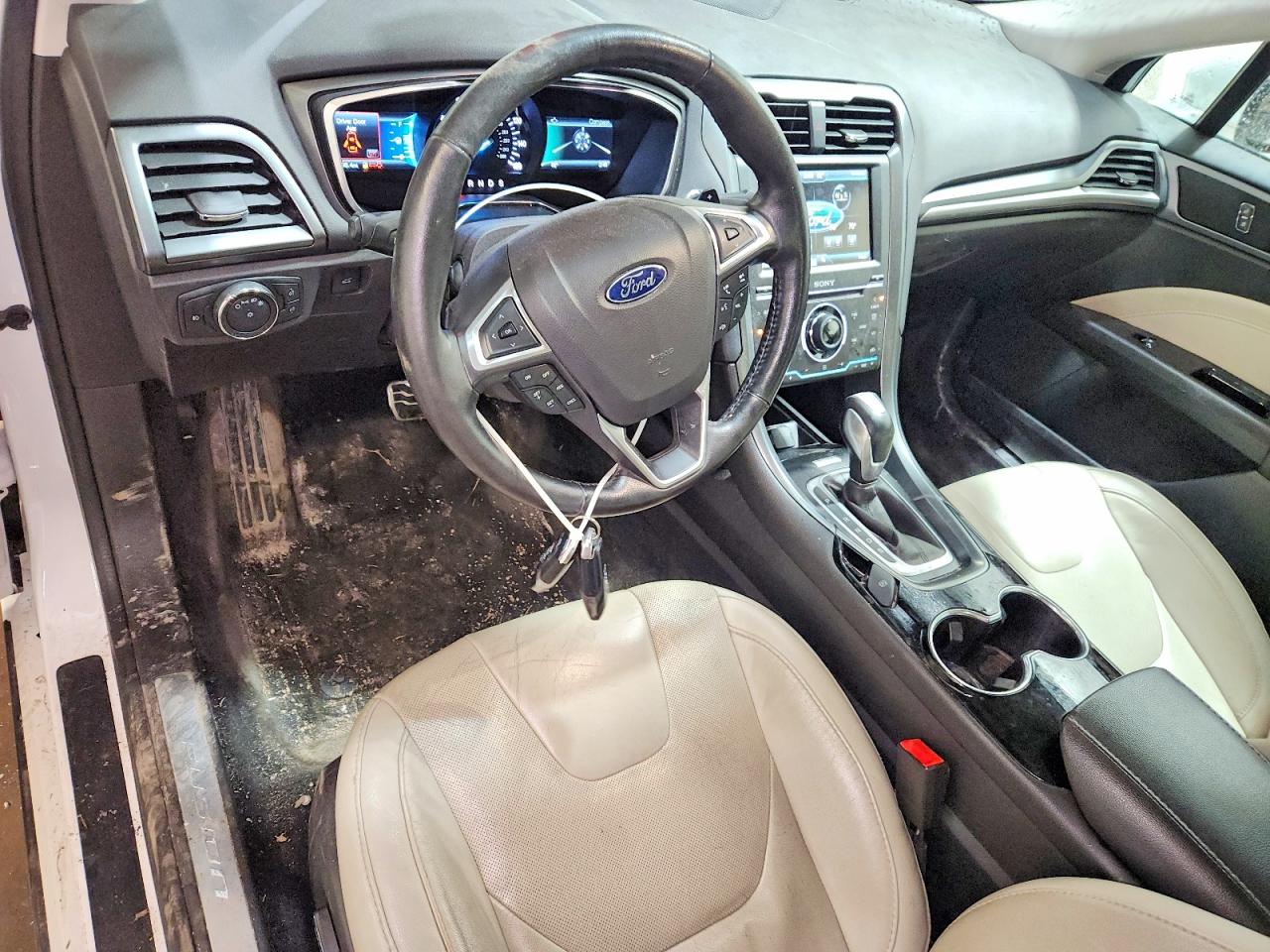 2015 FORD FUSION TITANIUM photo 15