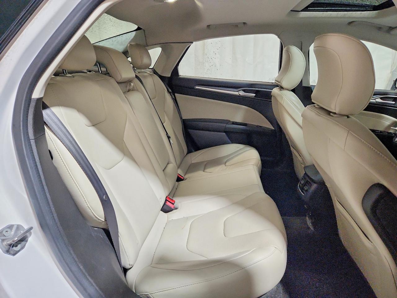 2015 FORD FUSION TITANIUM photo 19