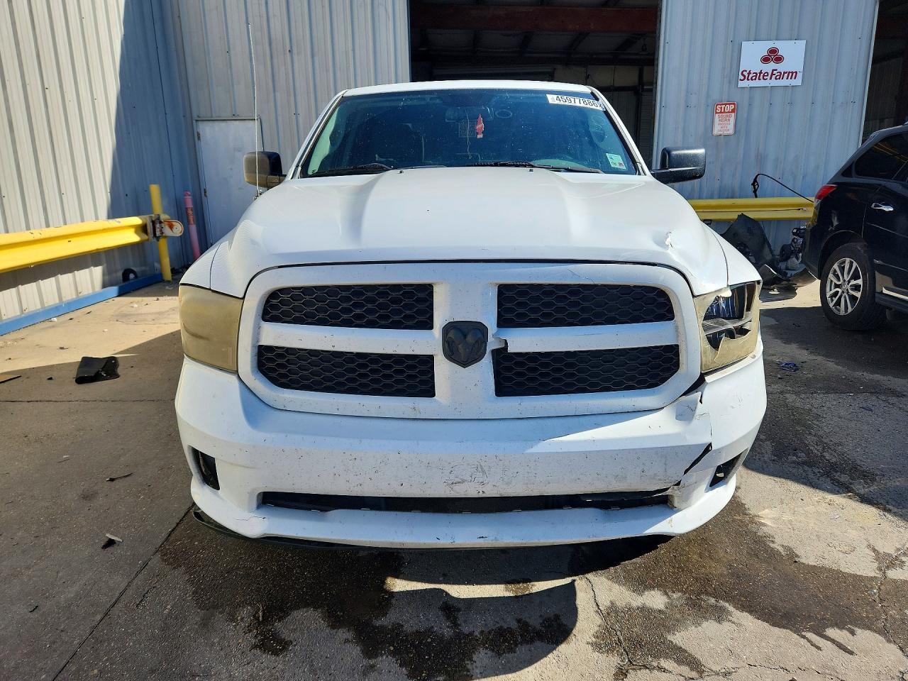2015 RAM 1500 ST photo 5