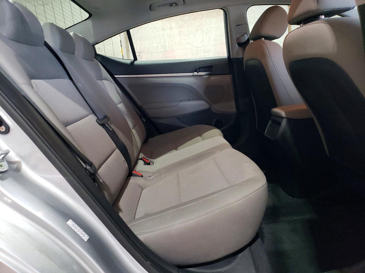 2020 HYUNDAI ELANTRA VALUE EDITION photo 28