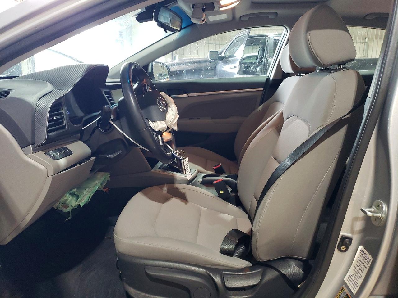 2020 HYUNDAI ELANTRA VALUE EDITION photo 19