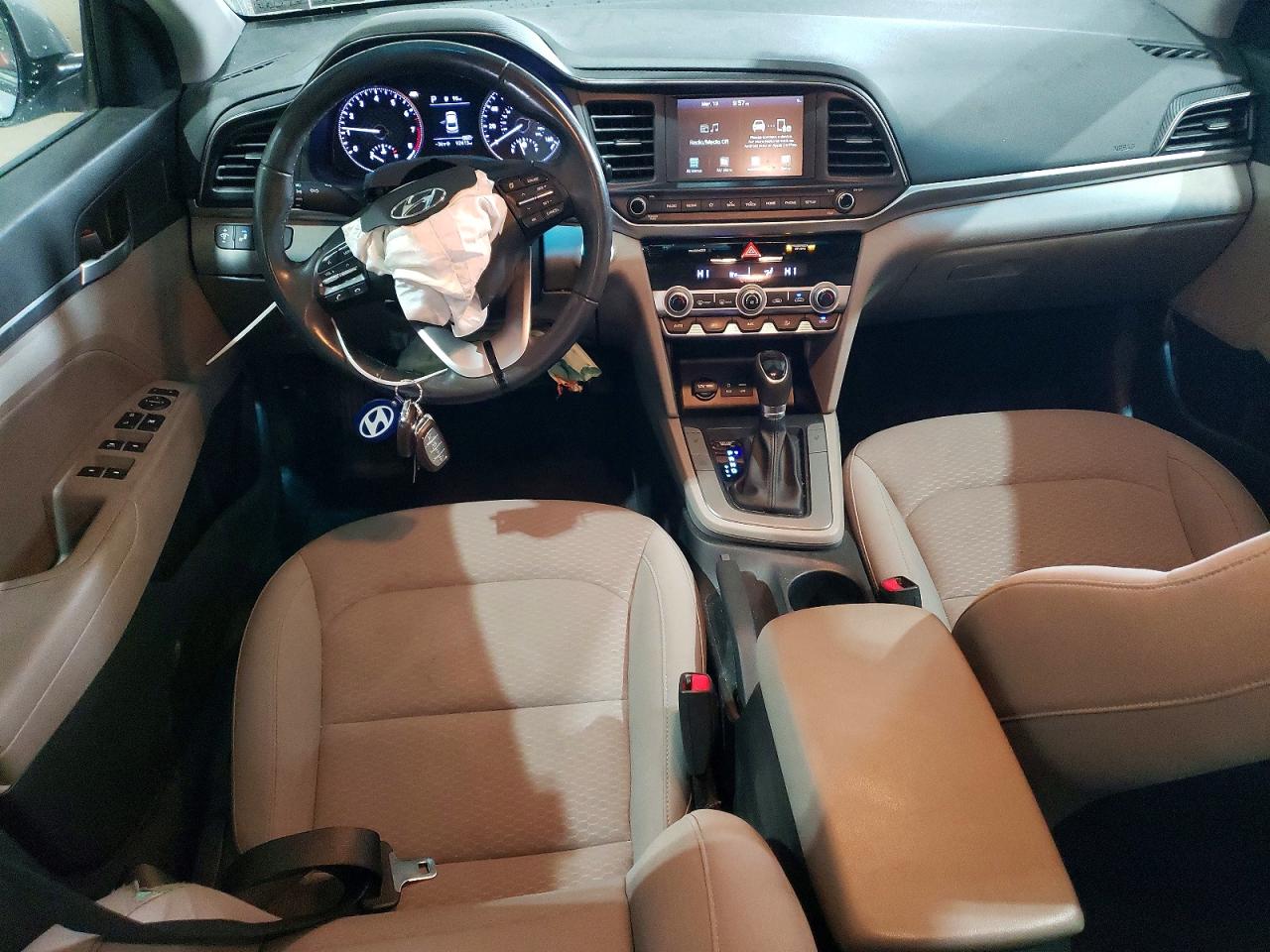 2020 HYUNDAI ELANTRA VALUE EDITION photo 22