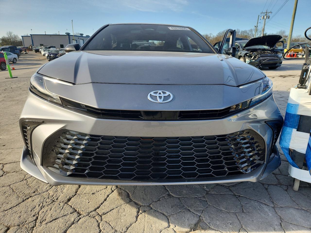 2025 TOYOTA CAMRY XSE photo 5