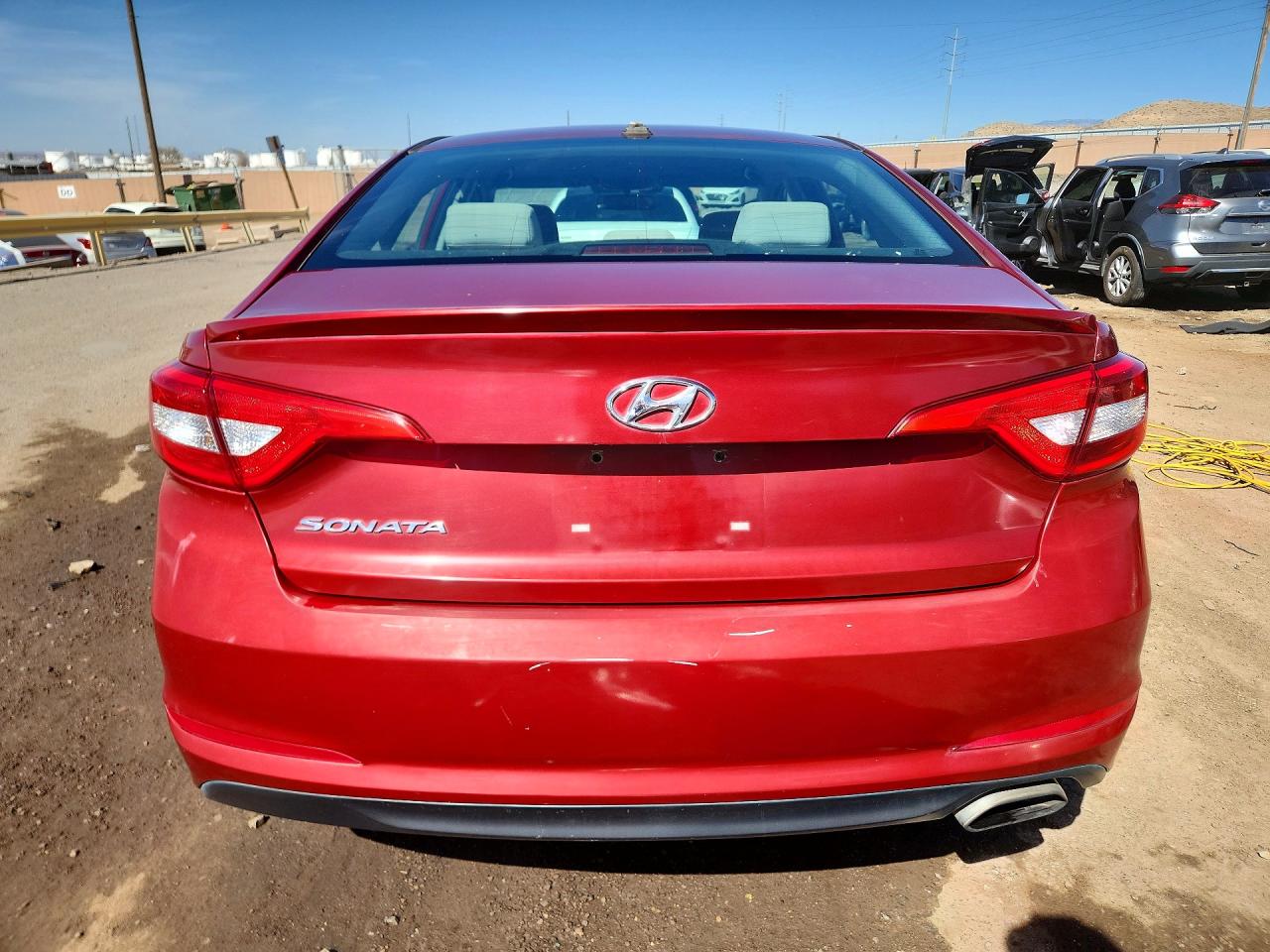 2016 HYUNDAI SONATA BASE photo 6