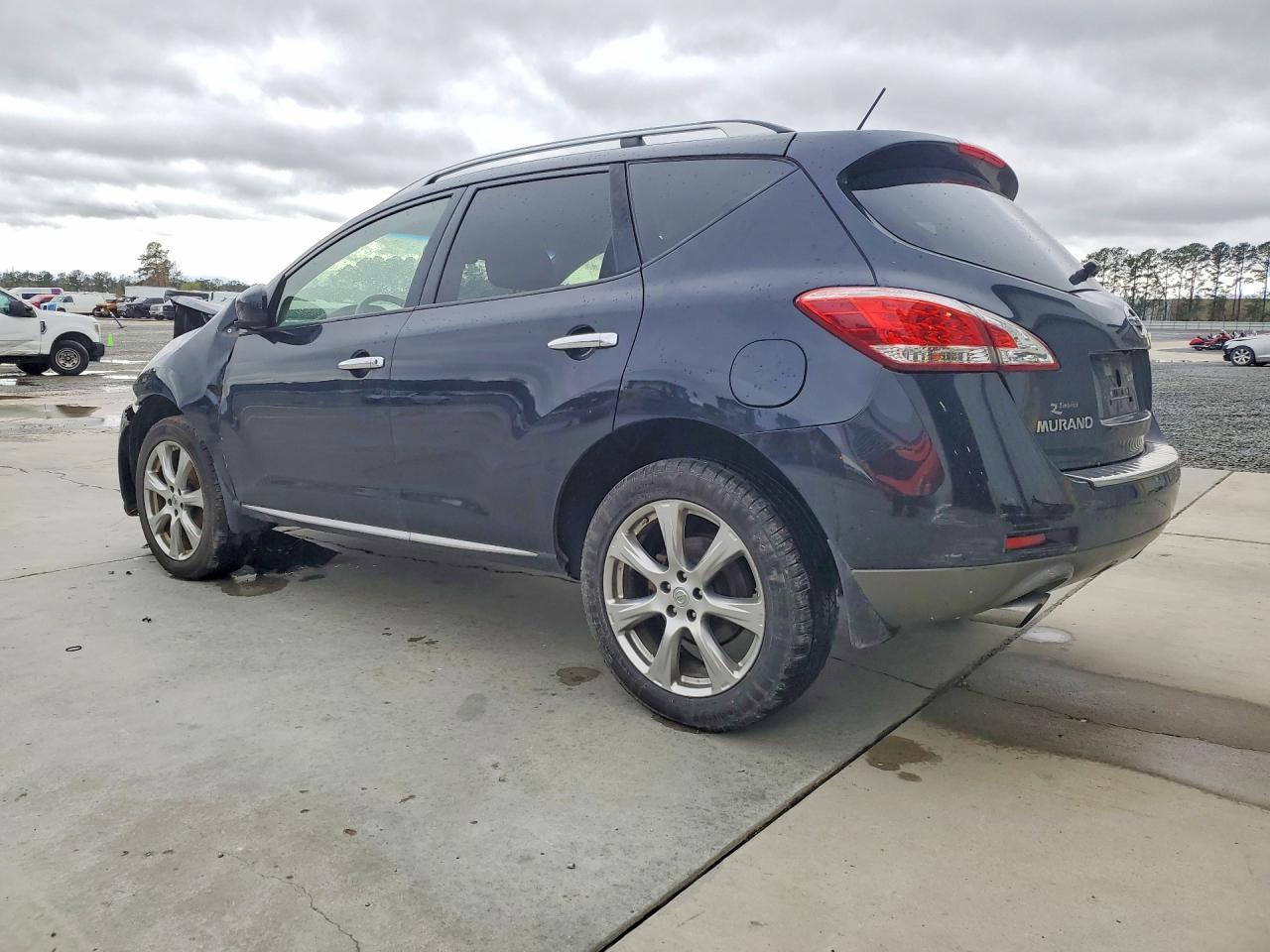 2014 NISSAN MURANO LE photo 3