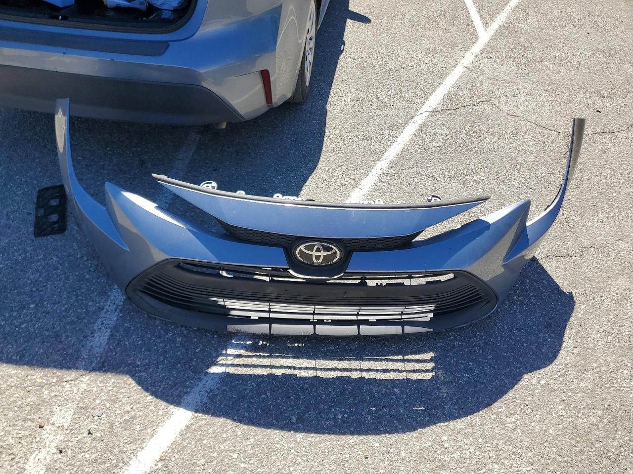 2023 TOYOTA COROLLA LE photo 23