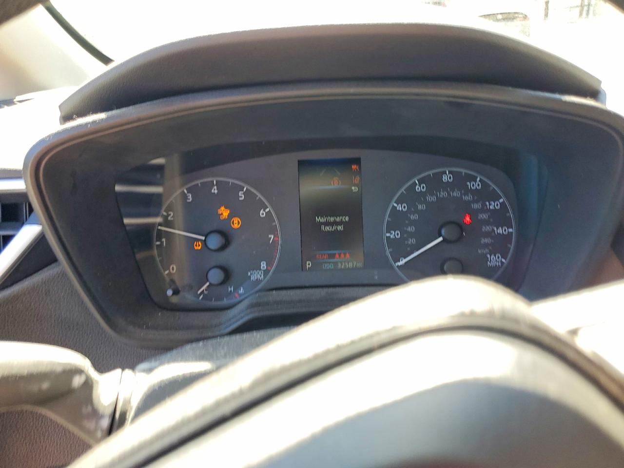 2023 TOYOTA COROLLA LE photo 17