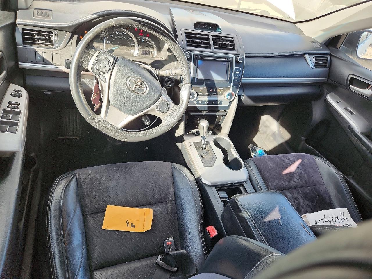 2012 TOYOTA CAMRY SE V6 photo 8