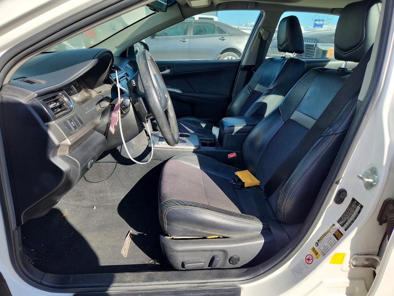 2012 TOYOTA CAMRY SE V6 photo 7