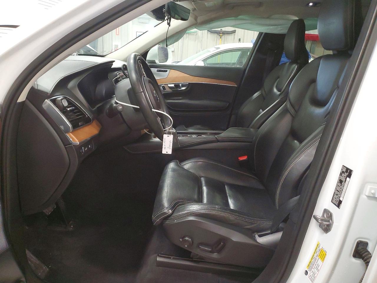 2019 VOLVO XC90 T8 INSCRIPTION photo 19