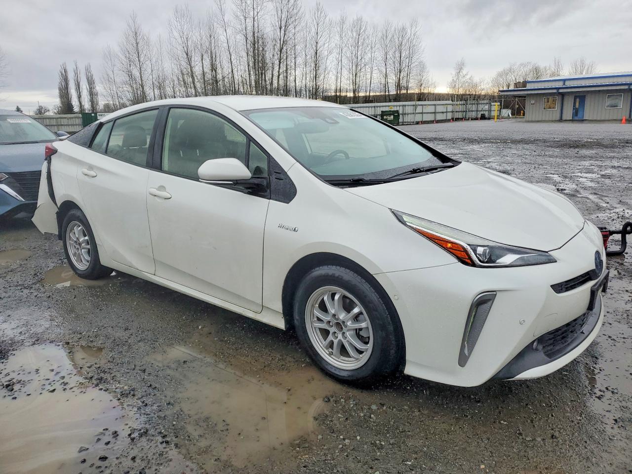 2019 TOYOTA PRIUS XLE AWD-E photo 4