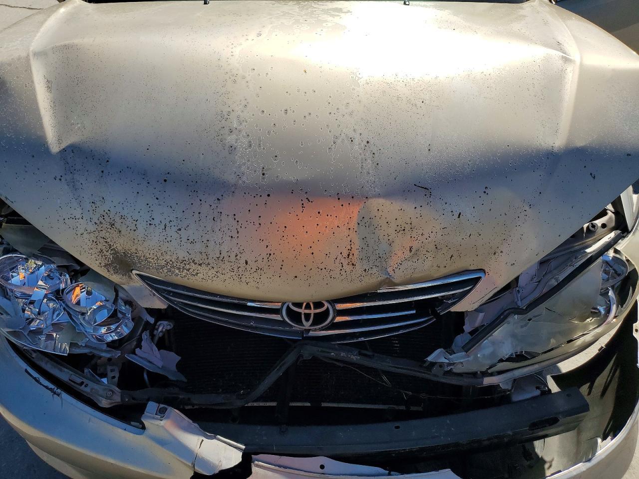 2006 TOYOTA CAMRY LE photo 11