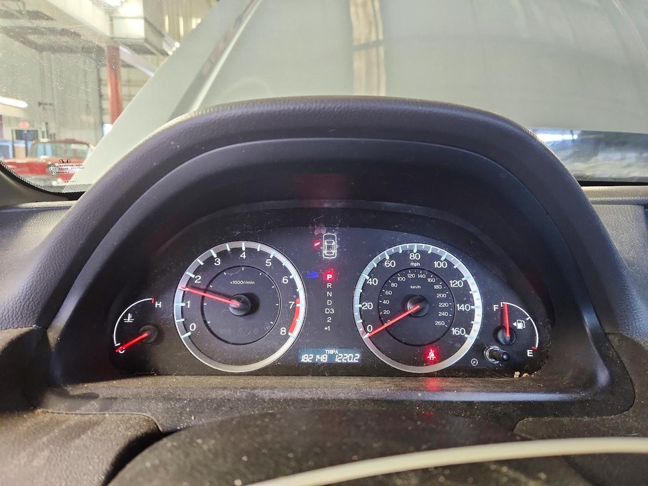 2009 HONDA ACCORD LX photo 9
