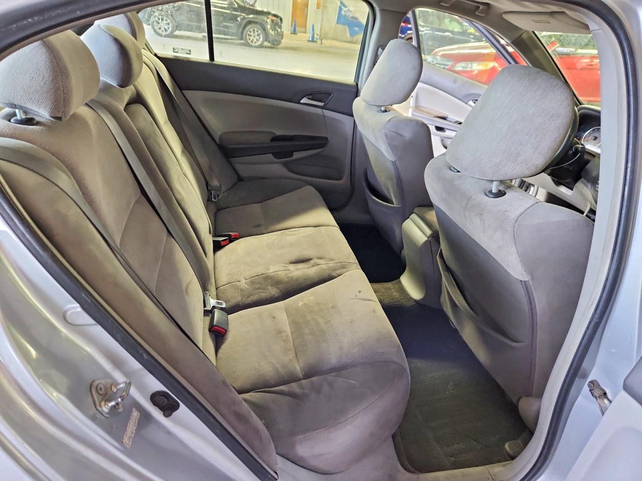 2009 HONDA ACCORD LX photo 10